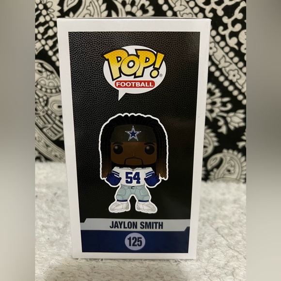 New! Never unboxed Funko Pop Jaylon Smith 125 Dallas Cowboy NFL - Picture 5 of 10
